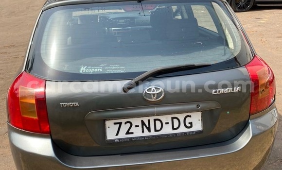 Sayi Na hannu Toyota Corolla Sauran Mota in Yaounde a Babban Kamaru Sayi Na hannu Toyota Corolla Sauran Mota in Yaounde a Babban Kamaru