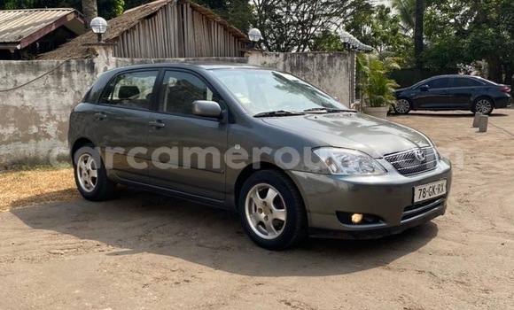 Sayi Na hannu Toyota Corolla Sauran Mota in Yaounde a Babban Kamaru Sayi Na hannu Toyota Corolla Sauran Mota in Yaounde a Babban Kamaru