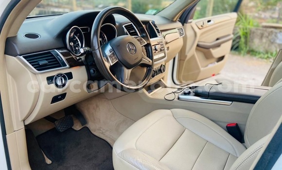 Acheter Occasion Voiture Mercedes-Benz GLC 250D Blanc à Yaoundé, Central Cameroon Acheter Occasion Voiture Mercedes-Benz GLC 250D Blanc à Yaoundé, Central Cameroon