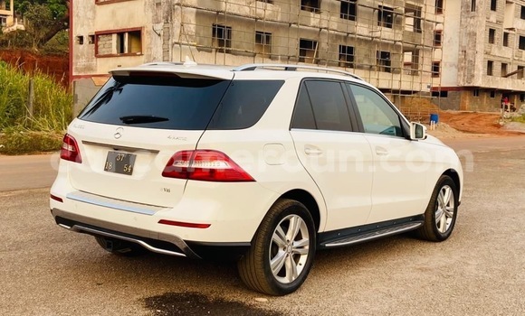 Acheter Occasion Voiture Mercedes-Benz GLC 250D Blanc à Yaoundé, Central Cameroon Acheter Occasion Voiture Mercedes-Benz GLC 250D Blanc à Yaoundé, Central Cameroon
