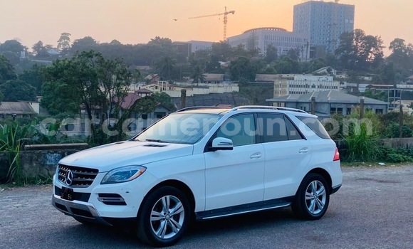 Acheter Occasion Voiture Mercedes-Benz GLC 250D Blanc à Yaoundé, Central Cameroon Acheter Occasion Voiture Mercedes-Benz GLC 250D Blanc à Yaoundé, Central Cameroon