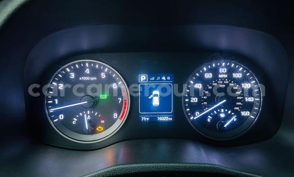 Acheter Occasion Voiture Hyundai Tucson Blanc à Yaoundé, Central Cameroon Acheter Occasion Voiture Hyundai Tucson Blanc à Yaoundé, Central Cameroon