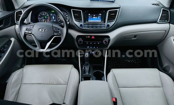 Acheter Occasion Voiture Hyundai Tucson Blanc à Yaoundé, Central Cameroon Acheter Occasion Voiture Hyundai Tucson Blanc à Yaoundé, Central Cameroon