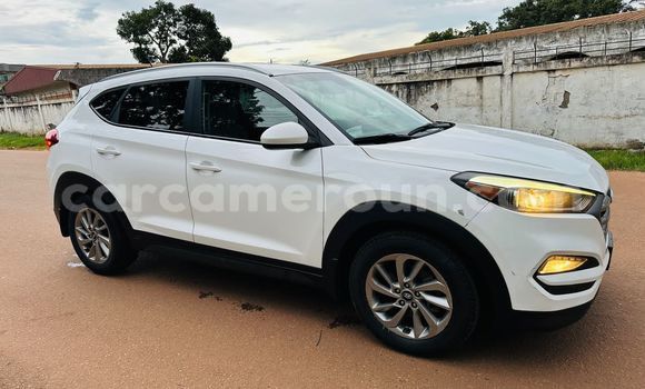 Acheter Occasion Voiture Hyundai Tucson Blanc à Yaoundé, Central Cameroon Acheter Occasion Voiture Hyundai Tucson Blanc à Yaoundé, Central Cameroon