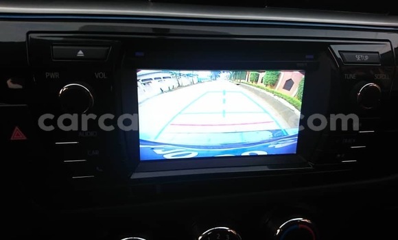 Sayi Na hannu Toyota Corolla Blue Mota in Yaounde a Babban Kamaru Sayi Na hannu Toyota Corolla Blue Mota in Yaounde a Babban Kamaru