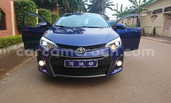 Acheter Occasion Voiture Toyota Corolla Bleu à Yaoundé, Central Cameroon Acheter Occasion Voiture Toyota Corolla Bleu à Yaoundé, Central Cameroon
