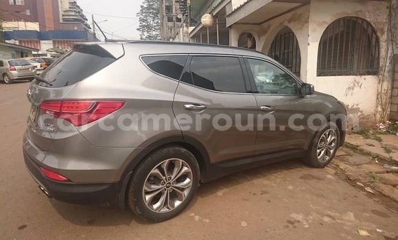 Acheter Occasion Voiture Hyundai Santa Fe Autre à Yaoundé, Central Cameroon Acheter Occasion Voiture Hyundai Santa Fe Autre à Yaoundé, Central Cameroon