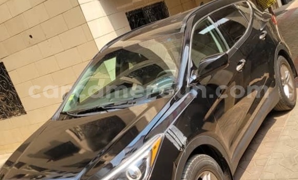 Acheter Occasion Voiture Hyundai Santa Fe Noir à Yaoundé, Central Cameroon Acheter Occasion Voiture Hyundai Santa Fe Noir à Yaoundé, Central Cameroon