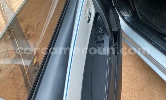 Acheter Occasion Voiture Toyota Corolla Gris à Yaoundé, Central Cameroon Acheter Occasion Voiture Toyota Corolla Gris à Yaoundé, Central Cameroon