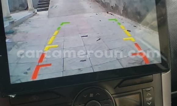 Sayi Na hannu Toyota Auris Blue Mota in Douala a Ƙasar Kamaru Sayi Na hannu Toyota Auris Blue Mota in Douala a Ƙasar Kamaru