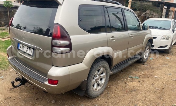 Sayi Sabo Toyota Prado M Mota in Douala a Ƙasar Kamaru Sayi Sabo Toyota Prado M Mota in Douala a Ƙasar Kamaru