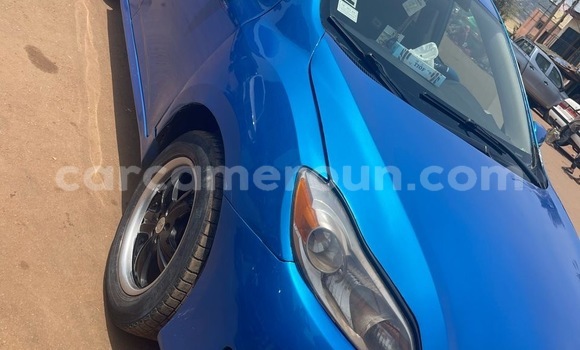 Acheter Occasion Voiture Toyota Matrix Bleu à Yaoundé, Central Cameroon Acheter Occasion Voiture Toyota Matrix Bleu à Yaoundé, Central Cameroon