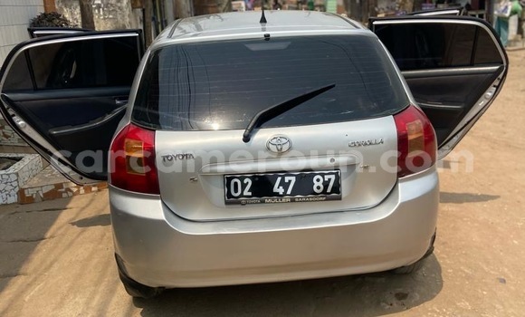 Sayi Sabo Toyota Corolla Red Mota in Douala a Ƙasar Kamaru Sayi Sabo Toyota Corolla Red Mota in Douala a Ƙasar Kamaru