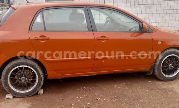 Sayi Sabo Toyota Corolla Red Mota in Douala a Ƙasar Kamaru Sayi Sabo Toyota Corolla Red Mota in Douala a Ƙasar Kamaru