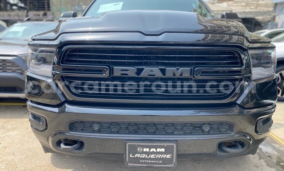 Acheter Neuf Voiture Dodge RAM Noir à Douala, Littoral Cameroon Acheter Neuf Voiture Dodge RAM Noir à Douala, Littoral Cameroon