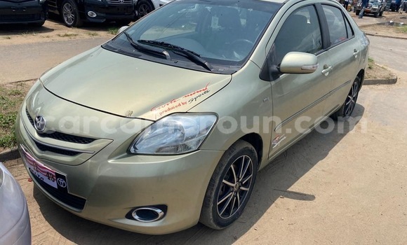 Sayi Sabo Toyota Yaris M Mota in Douala a Ƙasar Kamaru Sayi Sabo Toyota Yaris M Mota in Douala a Ƙasar Kamaru