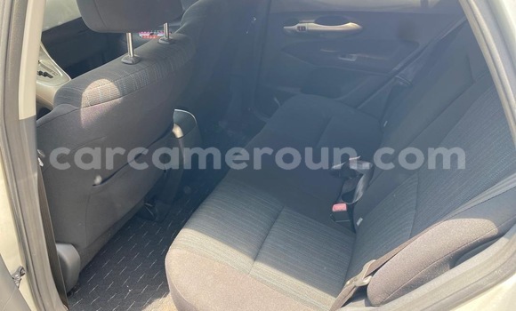 Acheter Neuf Voiture Toyota Auris Gris à Douala, Littoral Cameroon Acheter Neuf Voiture Toyota Auris Gris à Douala, Littoral Cameroon