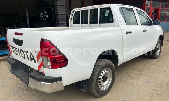 Buy New Toyota Hilux White Car in Douala in Littoral Cameroon Buy New Toyota Hilux White Car in Douala in Littoral Cameroon