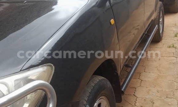 Sayi Na hannu Toyota Hiluxe VIGO Black Mota in Yaounde a Babban Kamaru Sayi Na hannu Toyota Hiluxe VIGO Black Mota in Yaounde a Babban Kamaru