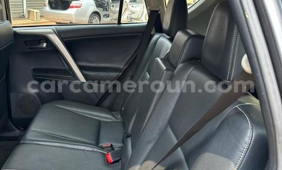 Acheter Occasion Voiture Toyota RAV4 Autre à Yaoundé, Central Cameroon Acheter Occasion Voiture Toyota RAV4 Autre à Yaoundé, Central Cameroon