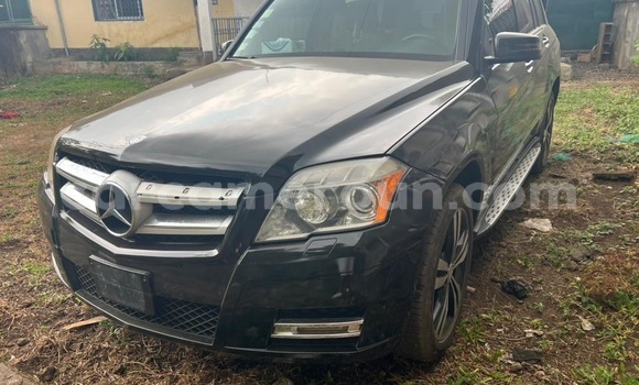 Sayi Na hannu Mercedes‒Benz GLK–Class Black Mota in Yaounde a Babban Kamaru