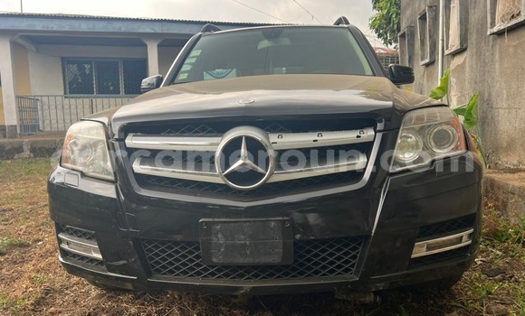 Acheter Occasion Voiture Mercedes‒Benz GLK–Class Noir à Yaoundé, Central Cameroon Acheter Occasion Voiture Mercedes‒Benz GLK–Class Noir à Yaoundé, Central Cameroon