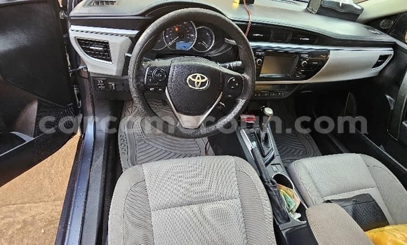 Acheter Occasion Voiture Toyota Corolla Bleu à Yaoundé, Central Cameroon Acheter Occasion Voiture Toyota Corolla Bleu à Yaoundé, Central Cameroon