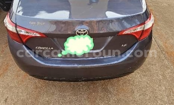 Acheter Occasion Voiture Toyota Corolla Bleu à Yaoundé, Central Cameroon Acheter Occasion Voiture Toyota Corolla Bleu à Yaoundé, Central Cameroon