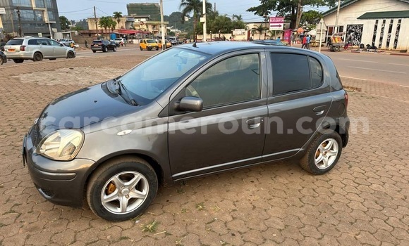 Acheter Occasion Voiture Toyota Yaris Autre à Yaoundé, Central Cameroon Acheter Occasion Voiture Toyota Yaris Autre à Yaoundé, Central Cameroon