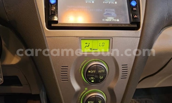 Acheter Occasion Voiture Toyota Yaris Gris à Yaoundé, Central Cameroon Acheter Occasion Voiture Toyota Yaris Gris à Yaoundé, Central Cameroon