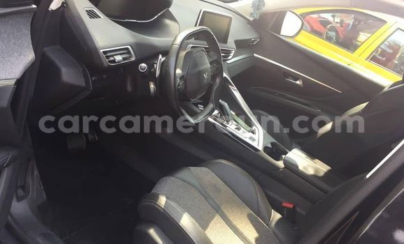 Sayi Na hannu Peugeot 5008 Black Mota in Yaounde a Babban Kamaru Sayi Na hannu Peugeot 5008 Black Mota in Yaounde a Babban Kamaru