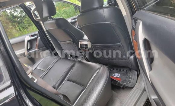 Sayi Na hannu Toyota Land Cruiser Black Mota in Yaounde a Babban Kamaru Sayi Na hannu Toyota Land Cruiser Black Mota in Yaounde a Babban Kamaru