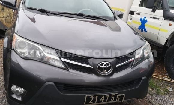 Sayi Na hannu Toyota RAV4 Sauran Mota in Yaounde a Babban Kamaru Sayi Na hannu Toyota RAV4 Sauran Mota in Yaounde a Babban Kamaru
