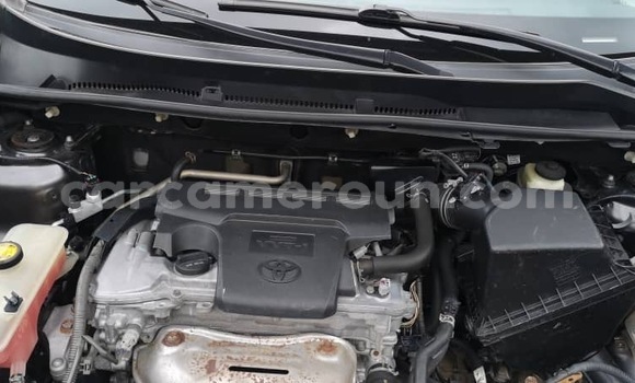 Acheter Occasion Voiture Toyota RAV4 Noir à Yaoundé, Central Cameroon Acheter Occasion Voiture Toyota RAV4 Noir à Yaoundé, Central Cameroon