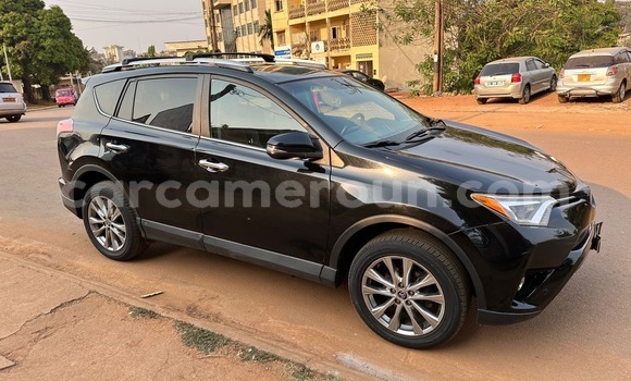 Acheter Occasion Voiture Toyota RAV4 Noir à Yaoundé, Central Cameroon Acheter Occasion Voiture Toyota RAV4 Noir à Yaoundé, Central Cameroon