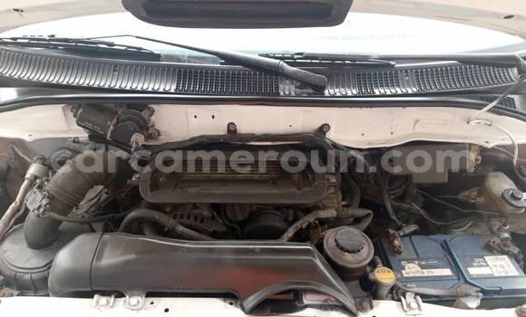 Acheter Occasion Voiture Toyota Hiace Blanc à Yaoundé, Central Cameroon Acheter Occasion Voiture Toyota Hiace Blanc à Yaoundé, Central Cameroon