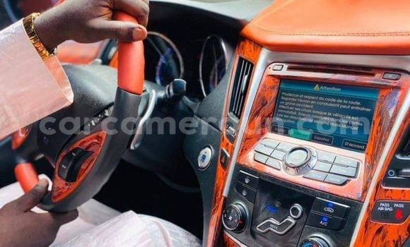 Acheter Occasion Voiture Hyundai Sonata Blanc à Yaoundé, Central Cameroon Acheter Occasion Voiture Hyundai Sonata Blanc à Yaoundé, Central Cameroon