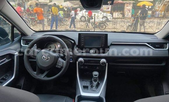 Acheter Occasion Voiture Toyota RAV4 Noir à Yaoundé, Central Cameroon Acheter Occasion Voiture Toyota RAV4 Noir à Yaoundé, Central Cameroon
