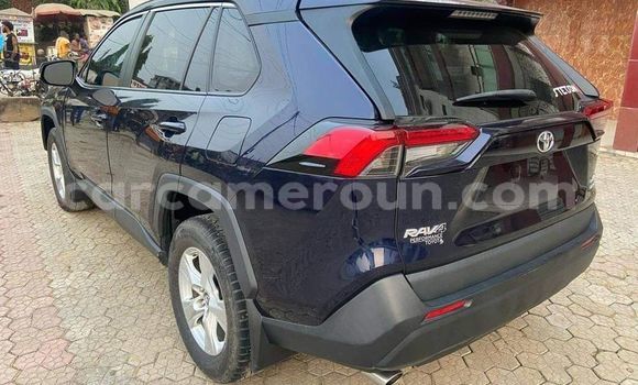 Acheter Occasion Voiture Toyota RAV4 Noir à Yaoundé, Central Cameroon Acheter Occasion Voiture Toyota RAV4 Noir à Yaoundé, Central Cameroon