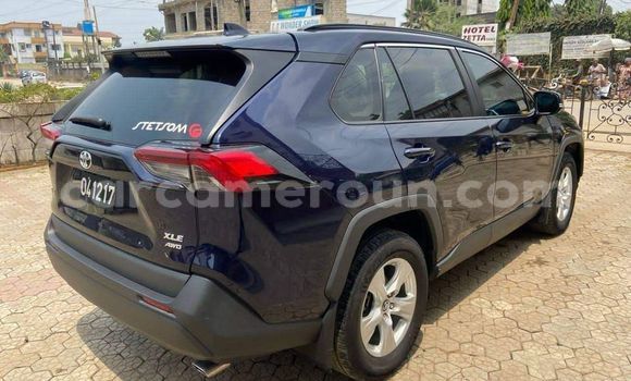 Acheter Occasion Voiture Toyota RAV4 Noir à Yaoundé, Central Cameroon Acheter Occasion Voiture Toyota RAV4 Noir à Yaoundé, Central Cameroon