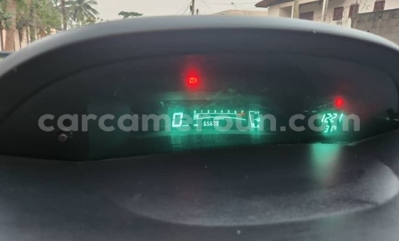 Sayi Na hannu Toyota Yaris Sauran Mota in Yaounde a Babban Kamaru Sayi Na hannu Toyota Yaris Sauran Mota in Yaounde a Babban Kamaru