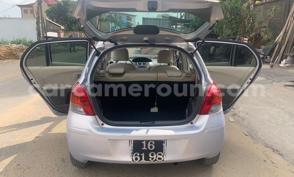 Sayi Na hannu Toyota Yaris Sauran Mota in Yaounde a Babban Kamaru Sayi Na hannu Toyota Yaris Sauran Mota in Yaounde a Babban Kamaru