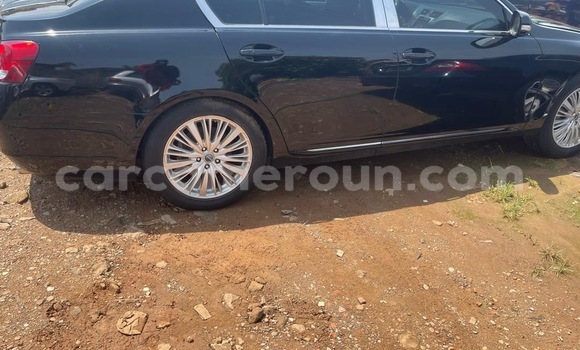 Acheter Occasion Voiture Lexus GS Noir à Yaoundé, Central Cameroon Acheter Occasion Voiture Lexus GS Noir à Yaoundé, Central Cameroon