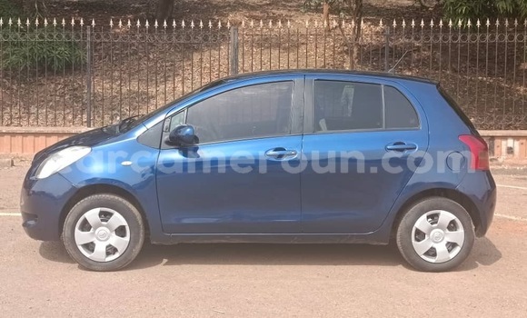 Acheter Occasion Voiture Toyota Yaris Bleu à Yaoundé, Central Cameroon Acheter Occasion Voiture Toyota Yaris Bleu à Yaoundé, Central Cameroon