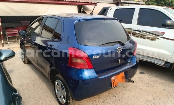 Acheter Occasion Voiture Toyota Yaris Bleu à Yaoundé, Central Cameroon Acheter Occasion Voiture Toyota Yaris Bleu à Yaoundé, Central Cameroon