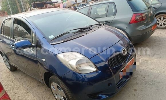 Acheter Occasion Voiture Toyota Yaris Bleu à Yaoundé, Central Cameroon Acheter Occasion Voiture Toyota Yaris Bleu à Yaoundé, Central Cameroon