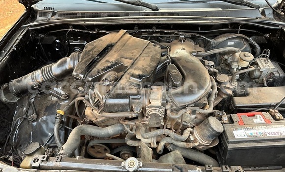 Sayi Na hannu Toyota Fortuner Black Mota in Yaounde a Babban Kamaru Sayi Na hannu Toyota Fortuner Black Mota in Yaounde a Babban Kamaru