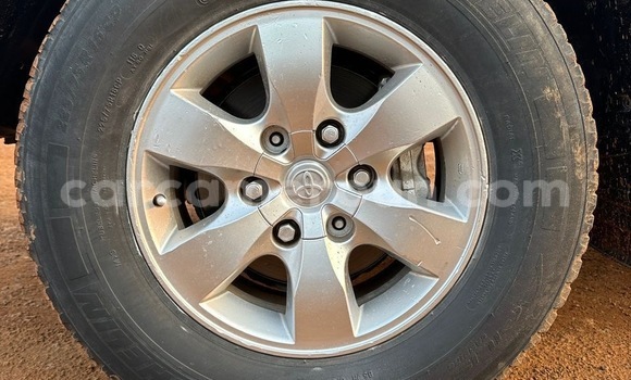 Sayi Na hannu Toyota Fortuner Black Mota in Yaounde a Babban Kamaru Sayi Na hannu Toyota Fortuner Black Mota in Yaounde a Babban Kamaru