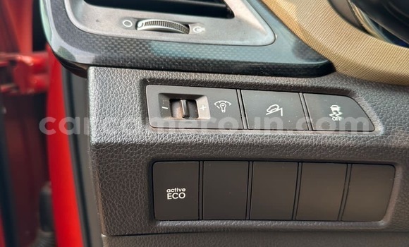 Sayi Na hannu Hyundai Santa Fe Sauran Mota in Yaounde a Babban Kamaru Sayi Na hannu Hyundai Santa Fe Sauran Mota in Yaounde a Babban Kamaru