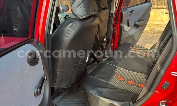 Sayi Na hannu Honda Jazz Red Mota in Yaounde a Babban Kamaru Sayi Na hannu Honda Jazz Red Mota in Yaounde a Babban Kamaru